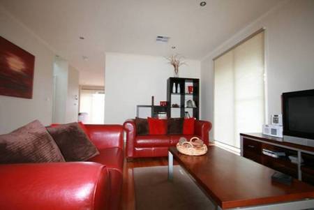 Boutique Stays - Waters Edge - Darwin Tourism 0