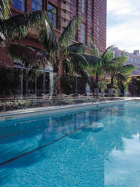 Adina Apartment Hotel Sydney, Central - Darwin Tourism 4