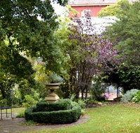 Bishopscourt Bed and Breakfast - Darwin Tourism