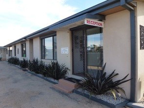 Ocean Bridge Quality Units - Darwin Tourism 1