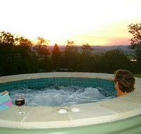 Wallaby Ridge Retreat - Darwin Tourism