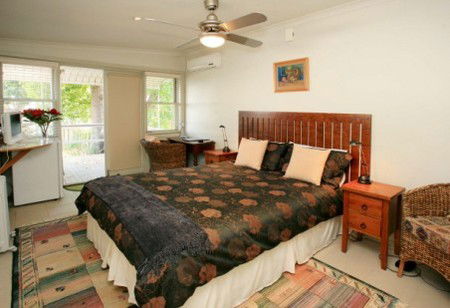 The Bank Guest House & Tellers Restaurant - Darwin Tourism 1