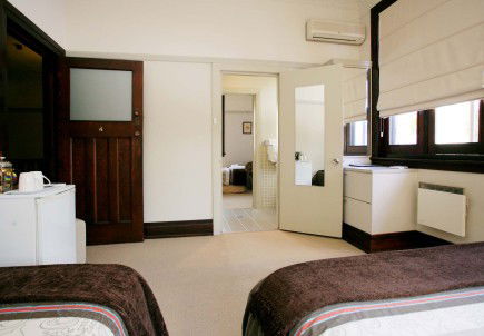 The Bank Guest House & Tellers Restaurant - Darwin Tourism 3