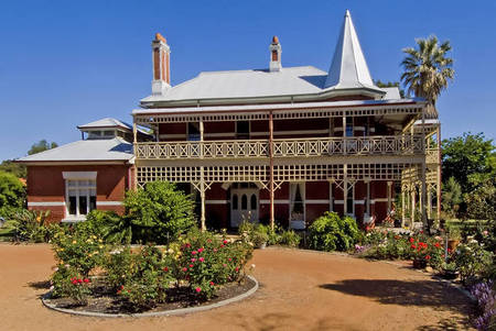 Earlsferry House Bed & Breakfast - Darwin Tourism 0