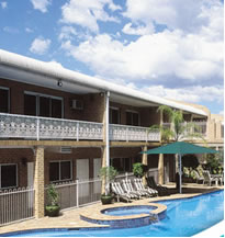 Macarthur Inn - Darwin Tourism 0