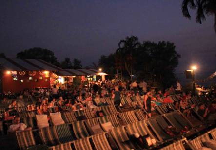 Deckchair Cinema - Darwin Tourism 4