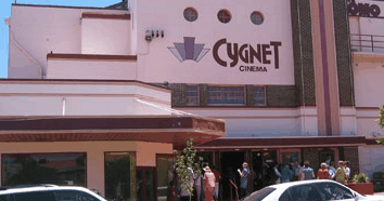 Cygnet Como Cinema - Darwin Tourism 3