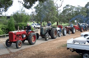 Hugh Manning Tractor & Machinery Museum - Darwin Tourism 0