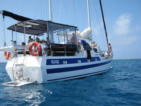 Coral Sea Dreaming Dive And Sail - Darwin Tourism 3