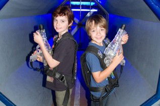 The Zone Family Entertainment Complex - Darwin Tourism 9
