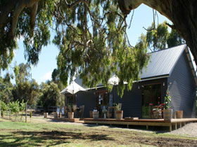 No. 58 Cellar Door & Gallery - Darwin Tourism 0