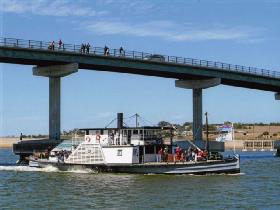 Paddle Steamer Oscar W - Darwin Tourism 0