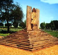 The Coonawarra Park - Darwin Tourism