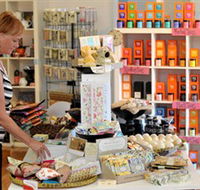 Elevated Boutique - Darwin Tourism