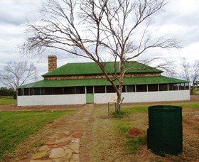 Tennant Creek Telegraph Station - Darwin Tourism 0