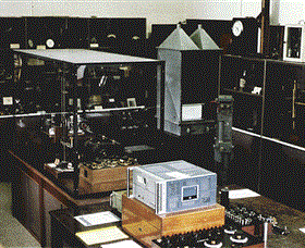 UQ Physics Museum - Darwin Tourism