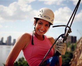 Kangaroo Point Cliffs - Darwin Tourism 0
