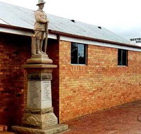 Westbrook War Memorial - Darwin Tourism