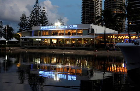 Southport Yacht Club Incorporated - Darwin Tourism 7