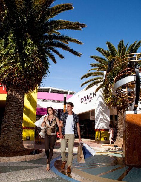 Harbour Town Outlet Shopping Centre - Darwin Tourism 4