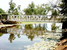Hoods Lagoon - Darwin Tourism 0