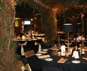 Radcliffe's - Darwin Tourism 0