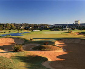 Eagle Ridge Golf Course - Darwin Tourism 0