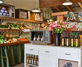 Lorne Greens - Darwin Tourism 0