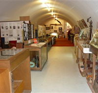 Mallacoota Bunker Museum - Darwin Tourism