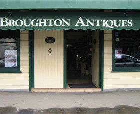 Broughton Antiques - Darwin Tourism 0