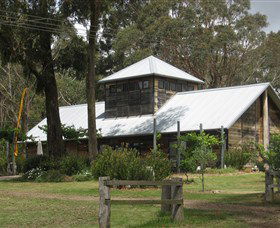 Bou-saada Vineyard And Wines - Darwin Tourism 0