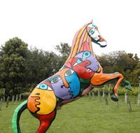 Prancing Horse Estate - Darwin Tourism