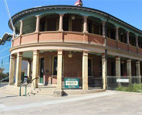 Bathurst District Historical Society Museum - Darwin Tourism 1