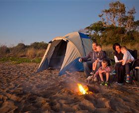 Lilley's Beach - Darwin Tourism 1