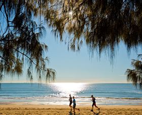 Millennium Esplanade And Tannum Sands Beach - Darwin Tourism 2