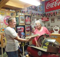 Bob's Shed - Darwin Tourism