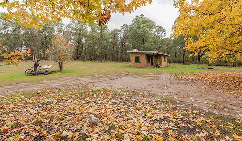 Major Clews Hut Walking Track - Darwin Tourism 2