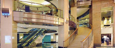 Chifley Plaza - Darwin Tourism 1