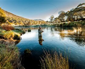 Fly Fishing Tumut - Darwin Tourism 0