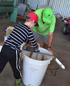 Canoelands Orchard - Darwin Tourism 2