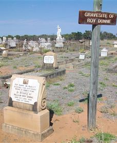 Blackall Cemetery - Darwin Tourism 0