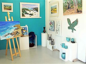 Artworks Gallery - Darwin Tourism 1