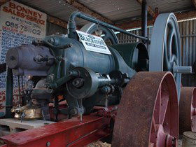 Meningie Cheese Factory Museum - Darwin Tourism 1