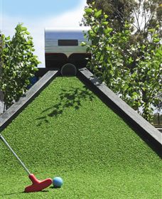 Mini Golf At BIG4 Swan Hill Holiday Park - Darwin Tourism 0
