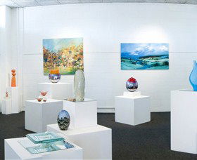 Framed Art Gallery - Darwin Tourism 0