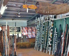 Maningrida Arts And Culture - Darwin Tourism 3