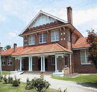 Hay War Memorial High School Museum - Darwin Tourism