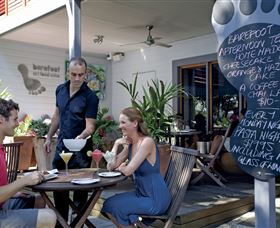 Live Entertainment At Magnetic Island - Darwin Tourism 1