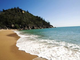 Horseshoe Bay - Darwin Tourism 0