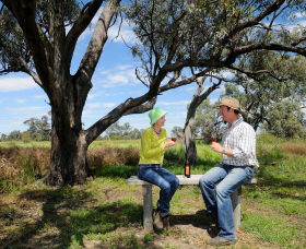 Restdown Wines And Walking Trail - Darwin Tourism 0